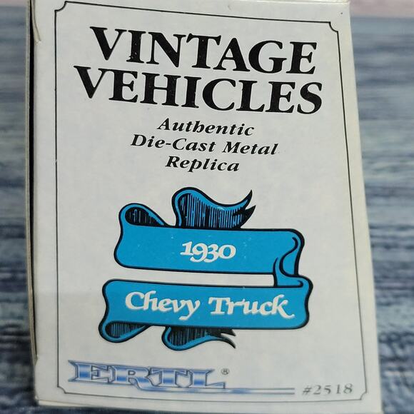 Vtg 1985 Ertl Vtg vehicles 1/43 scale diecast 1930 Chevy truck Younge coal & ice - Picture 9 of 11